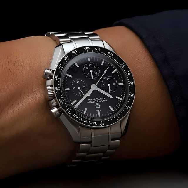 BD Men Silver Stainless Steel Strap Watch ⌚✨
