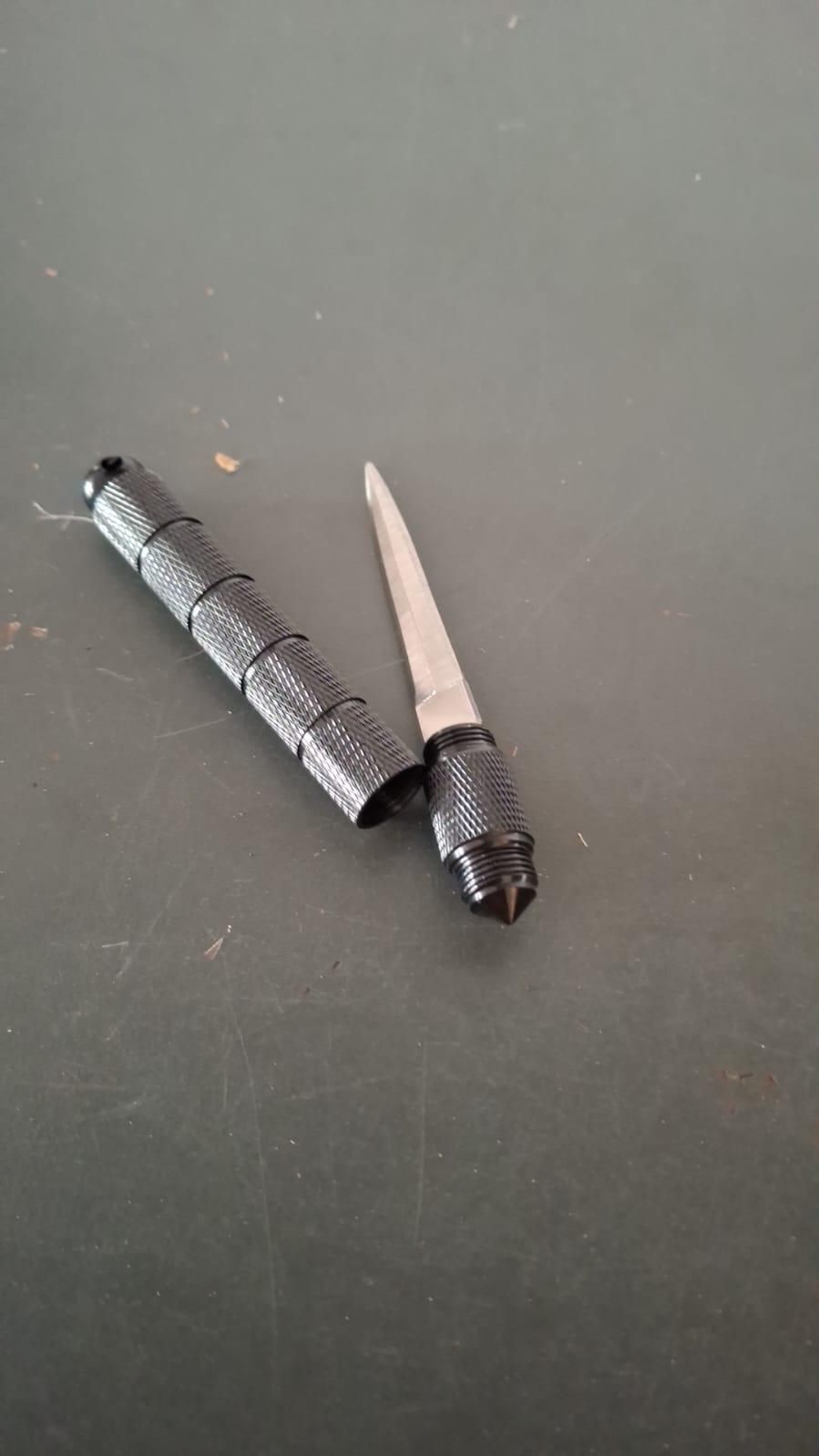 Pocket Knife 🔪