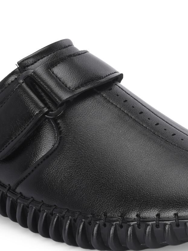 Men's Bantu Style Black Loafer Casual Shoes