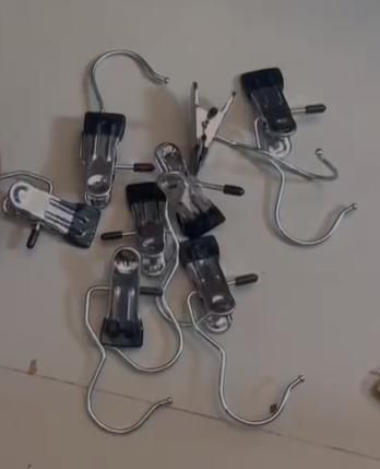 Laundry Hook Boot Hanging Hold Clips (Pack of 10)