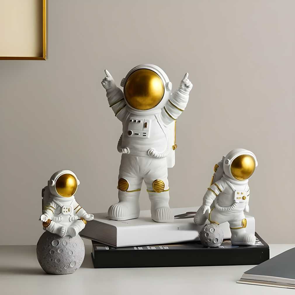 Astronaut Spaceman Statue Ornament (Set of 3)