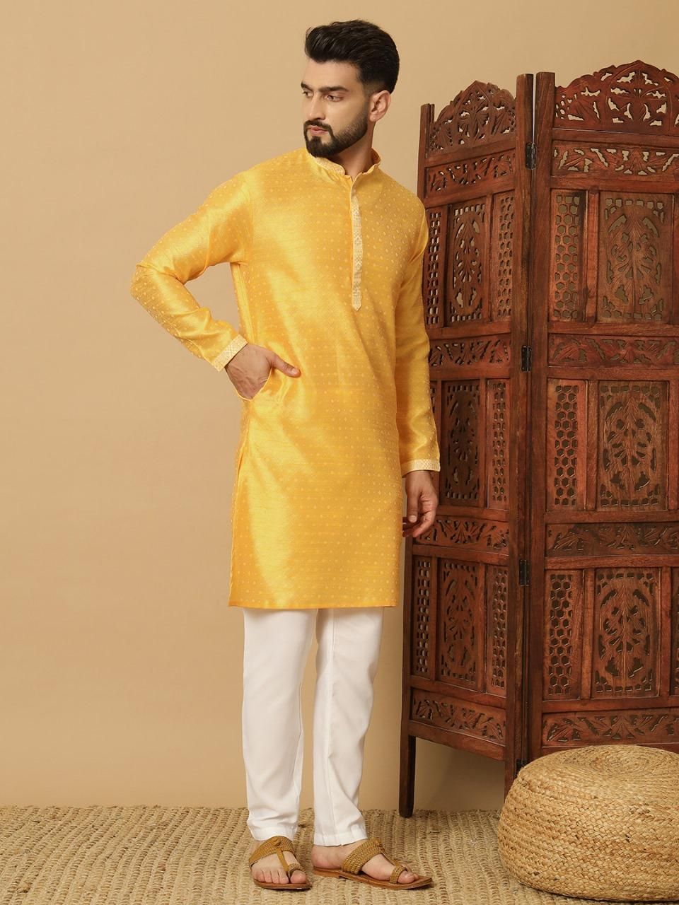 Men's Jacquard Solid Kurta Pyajama Set ✨