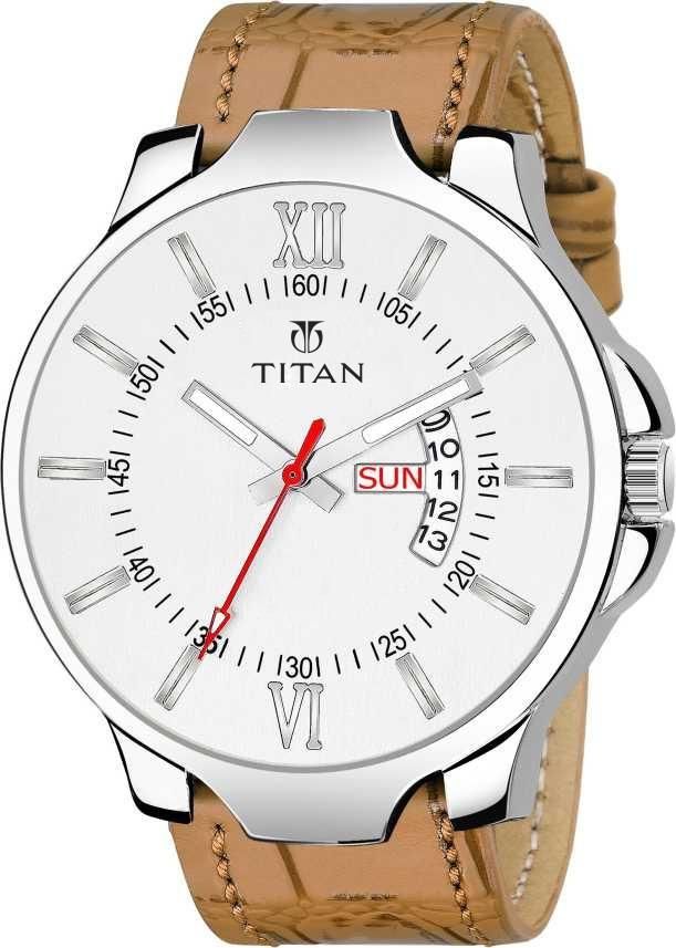 Stylish analog watch with unique design ⌚💼