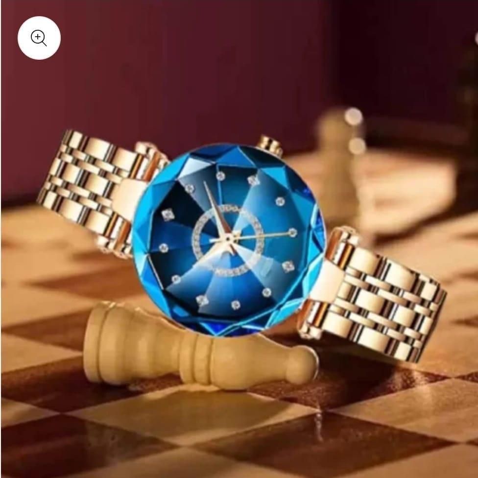 Women's Beautiful Diamond Shape Watch 💎⌚